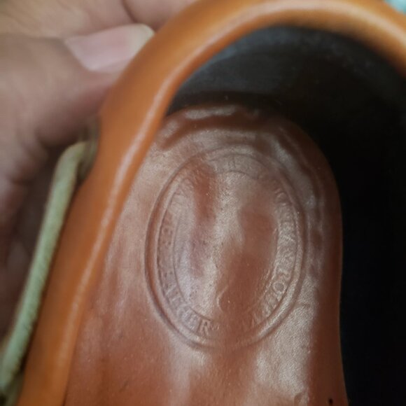 Dooney & Bourke - Picture 3 of 4